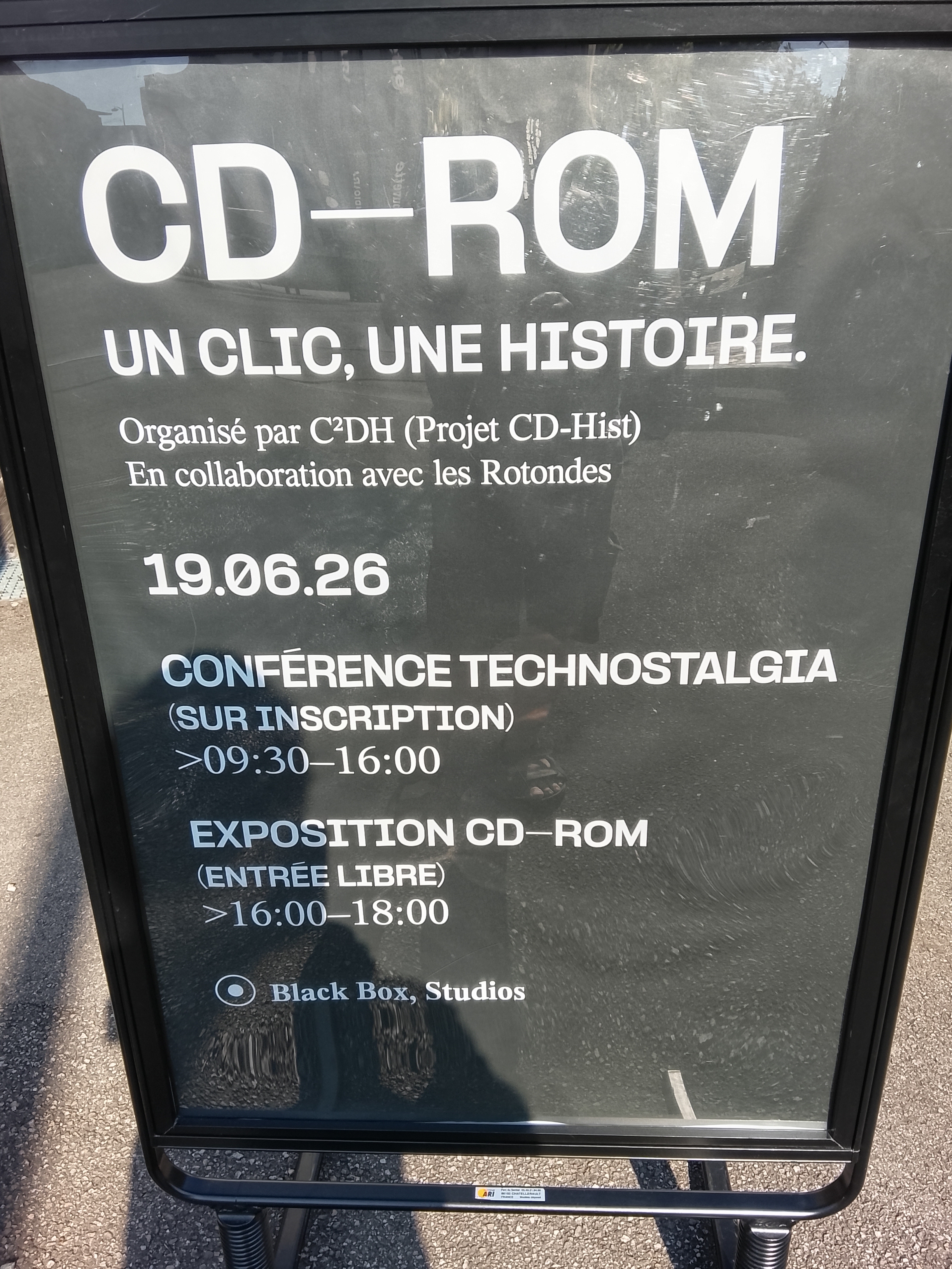 expo-cd-rom-panneau.jpg